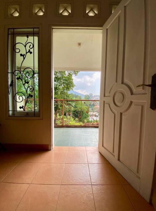 Villa Sevilla 3 Bedrooms Bppk Ciloto Puncak By Damaresa Cianjur Bagian luar foto