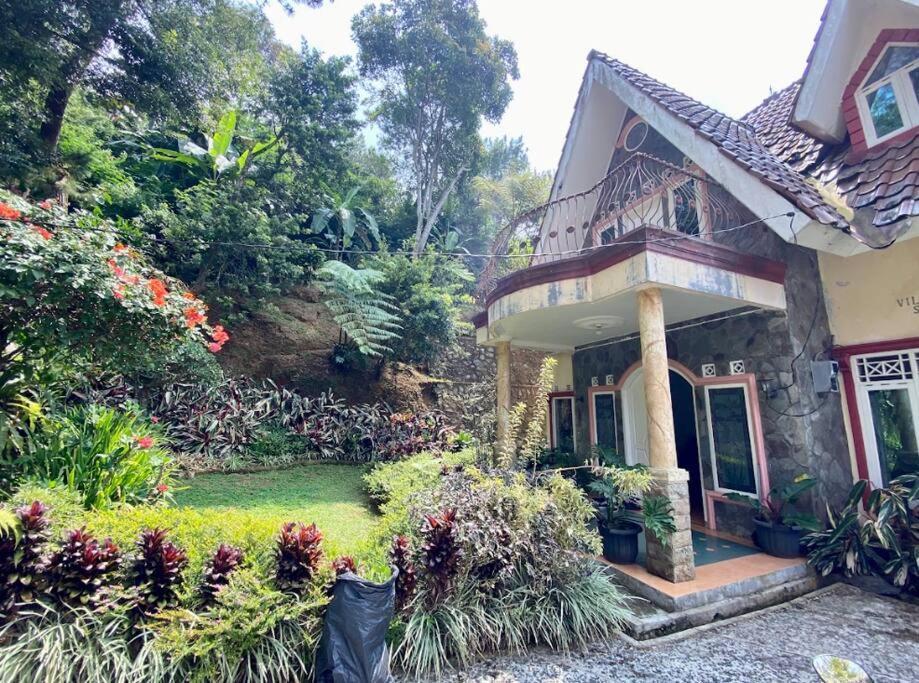 Villa Sevilla 3 Bedrooms Bppk Ciloto Puncak By Damaresa Cianjur Bagian luar foto